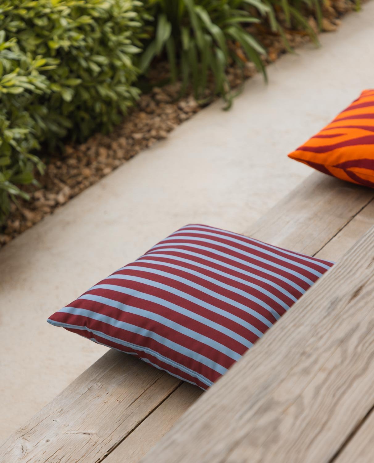 Coussin d'Extérieur Carré en Tissu (45x45 cm) Mabi, image de la gelerie 2