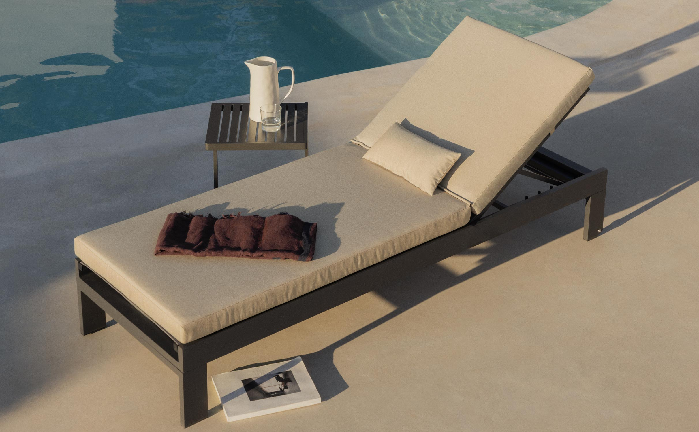 Transat avec Coussin Amovible et Coussin Rectangulaire New Kreta, image de la gelerie 1