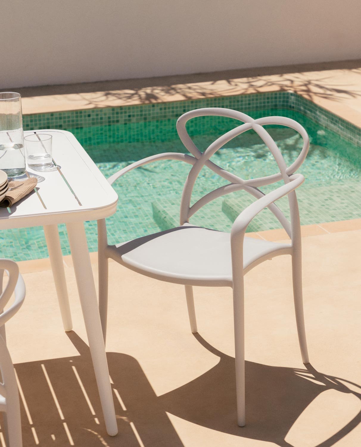 Chaise d'Extérieur en Polypropylène avec Accoudoirs Cielo, image de la gelerie 2