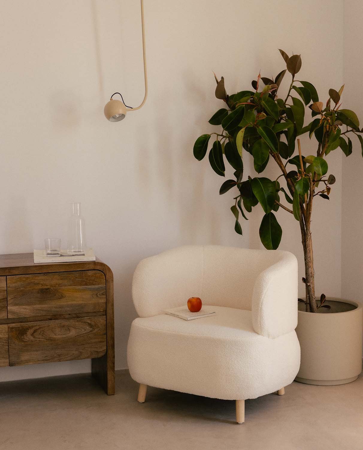 Fauteuil en Tissu Bouclé Ailen, image de la gelerie 2