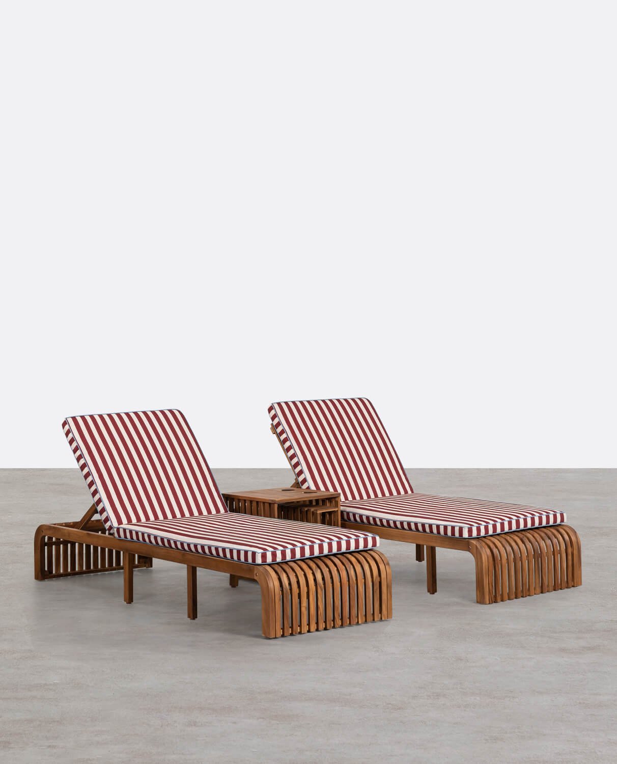 Set de 2 Chaises Longues et Table d'Appoint en Bois d'Acacia Hazan, image de la gelerie 1
