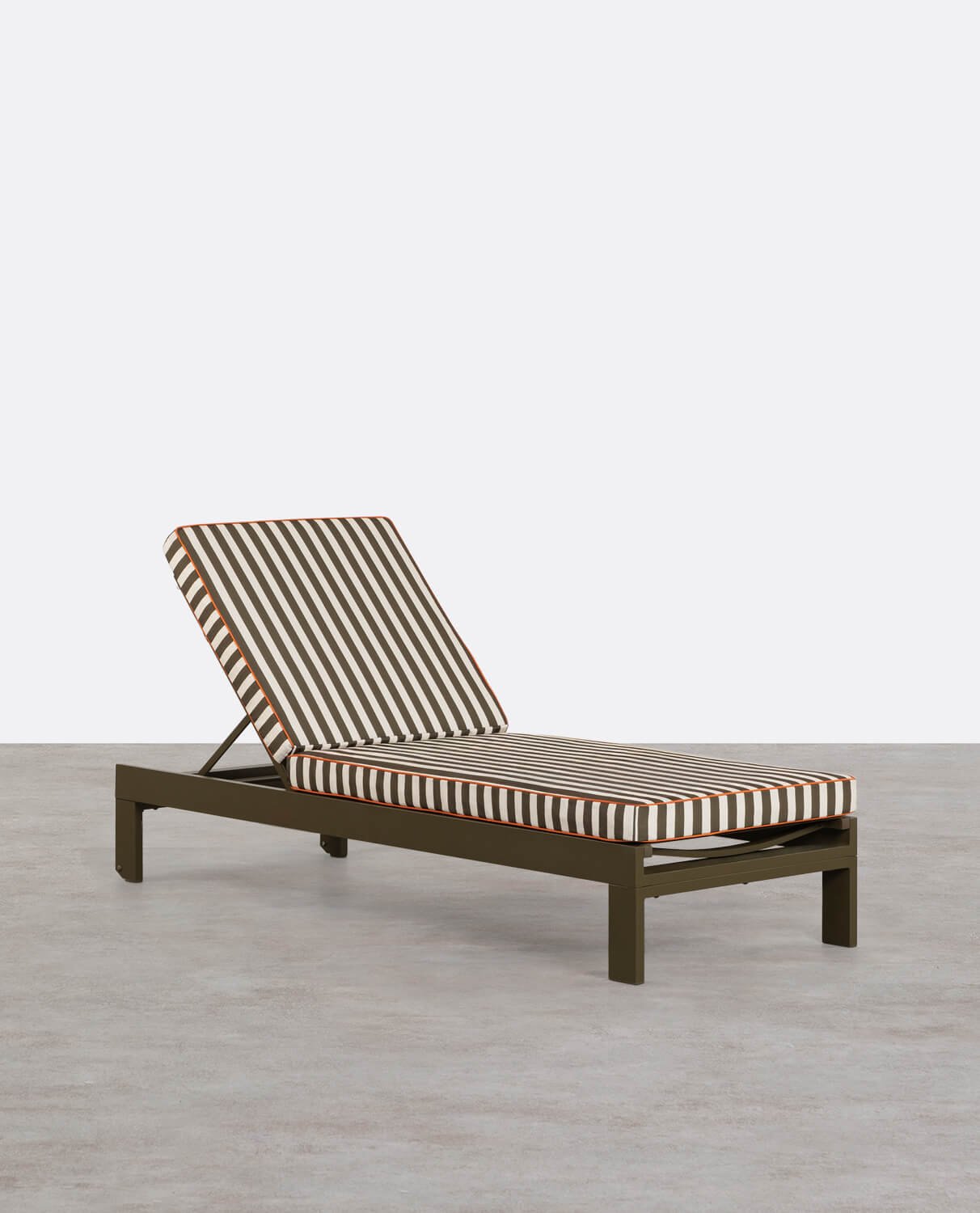 Nouvelle Chaise Longue Inclinable en Aluminium Kreta avec Coussin Rayé, image de la gelerie 1