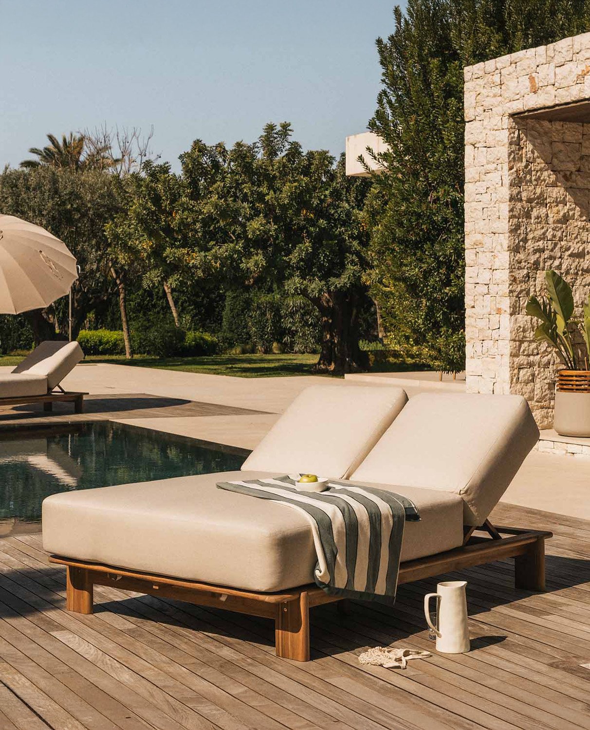 Chaise Longue Double Inclinable en Bois d'Acacia avec Coussin en Tissu Cael , image de la gelerie 2