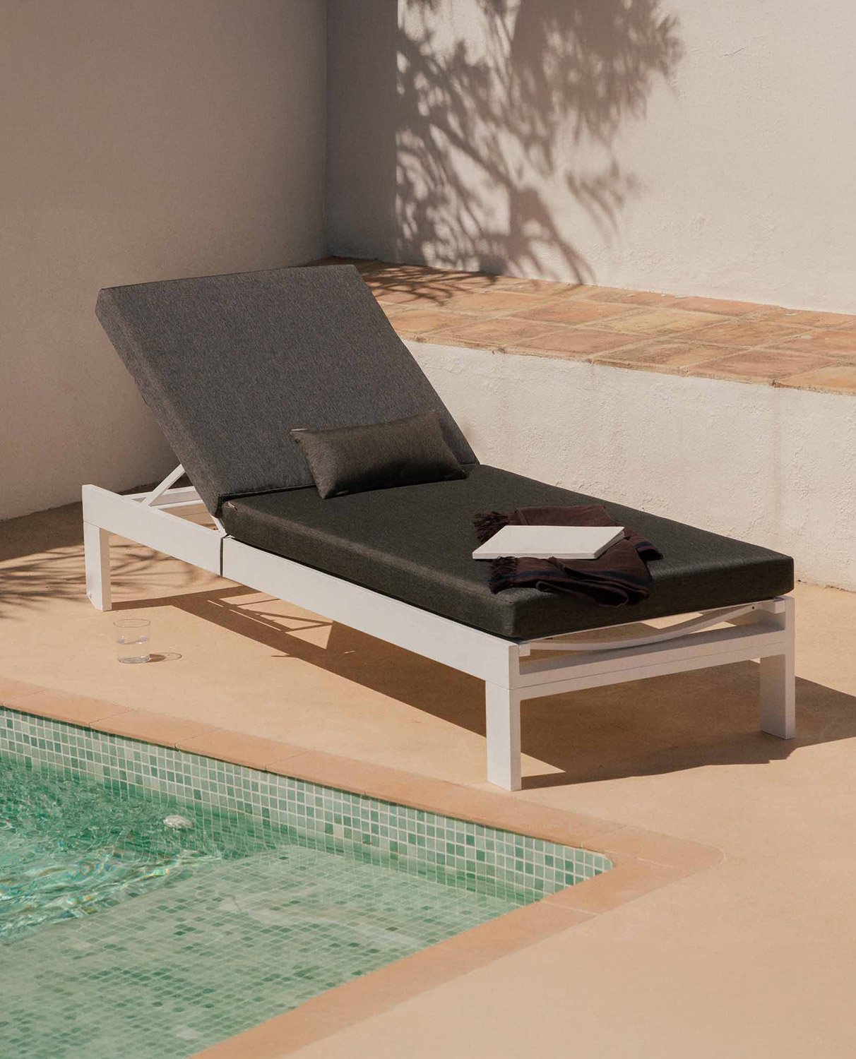 Transat avec Coussin Amovible et Coussin Rectangulaire New Kreta, image de la gelerie 2