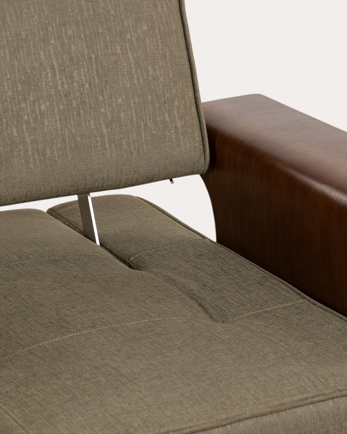 Fauteuil Inclinable avec Accoudoirs en Bois et Tissu 70S, image de la gelerie 5