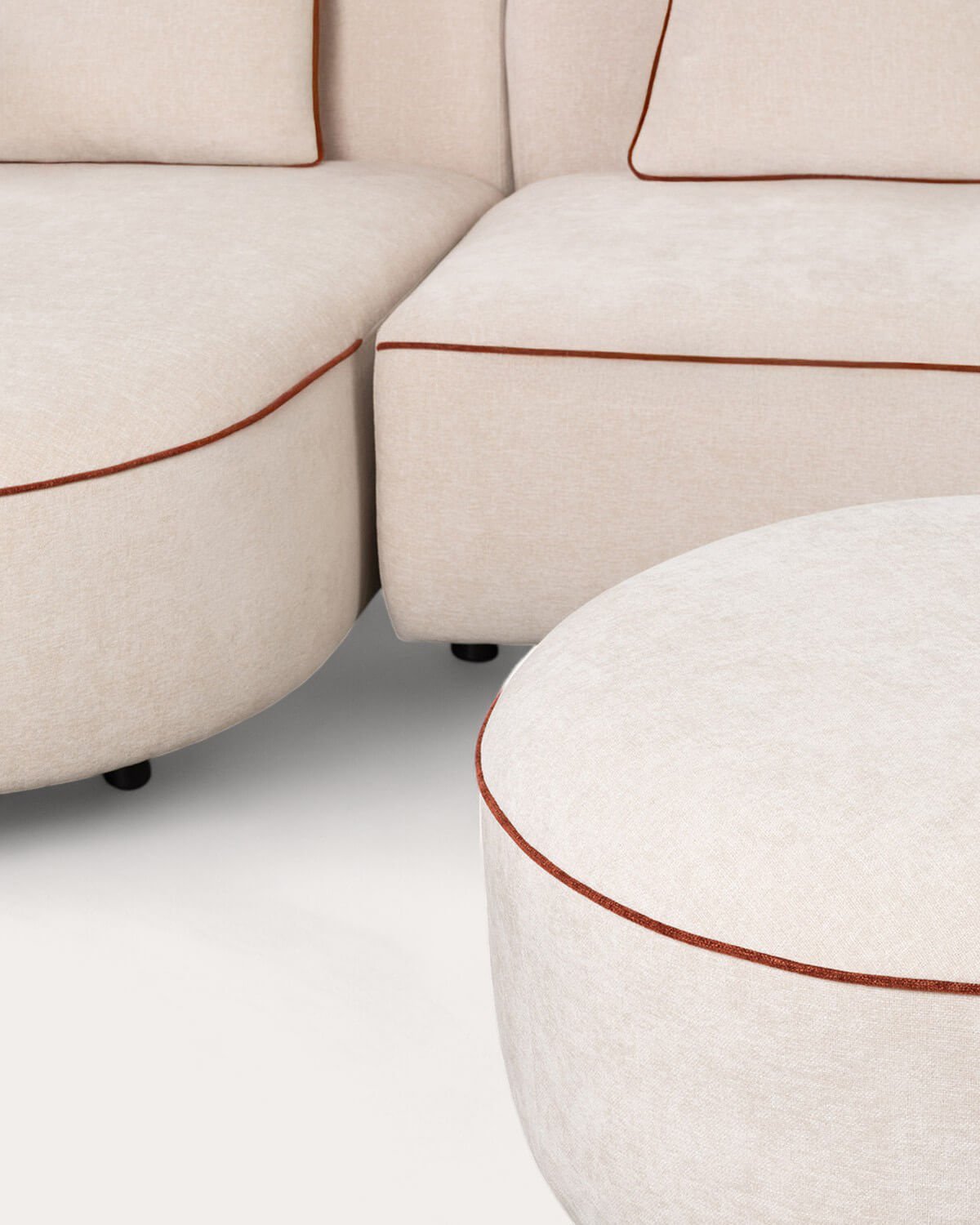 Canapé Méridienne Modulable 2 Pièces avec Fauteuil et Pouf Rond en Tissu Ilham , image de la gelerie 3
