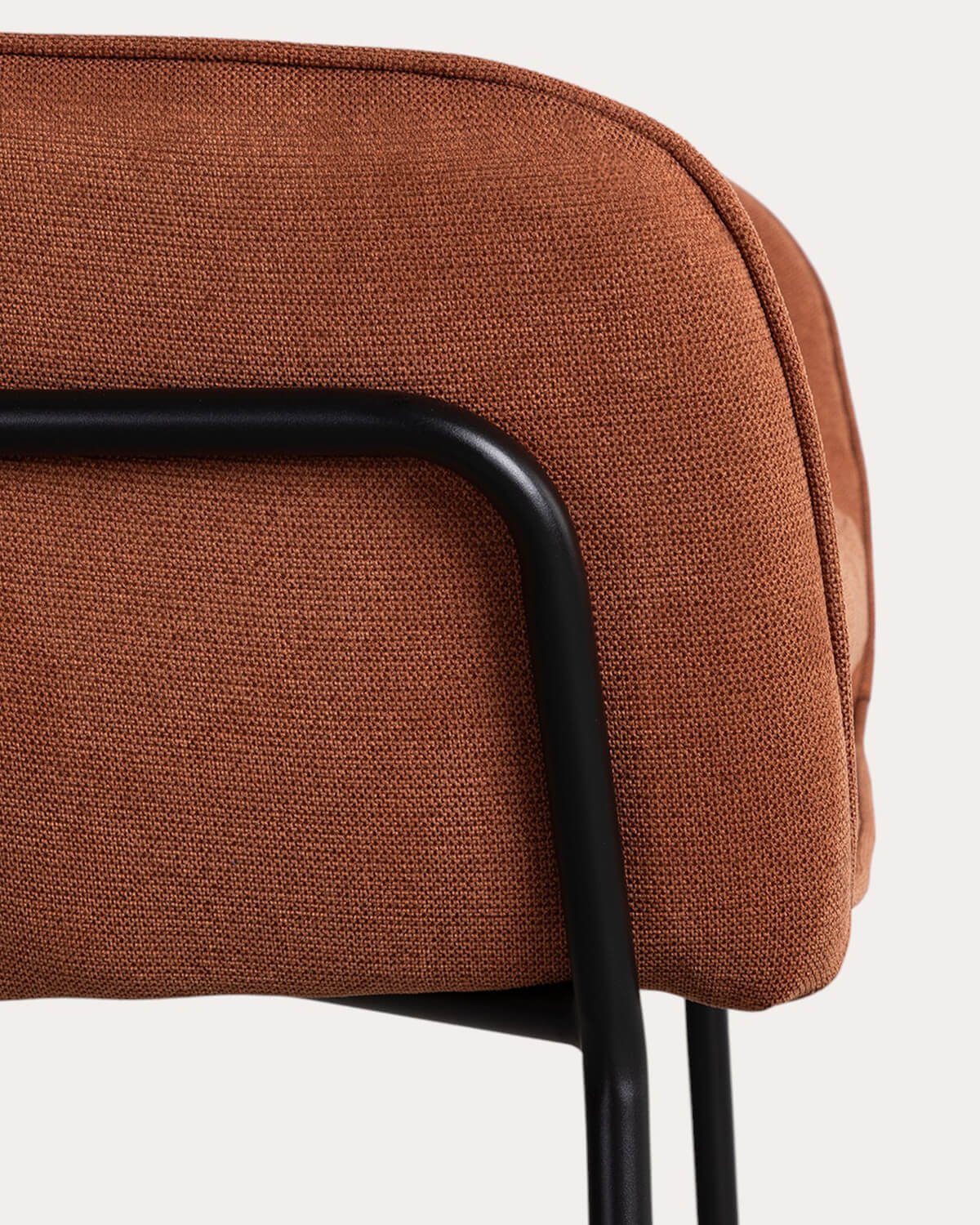 Fauteuil en Tissu et Métal Neva, image de la gelerie 6