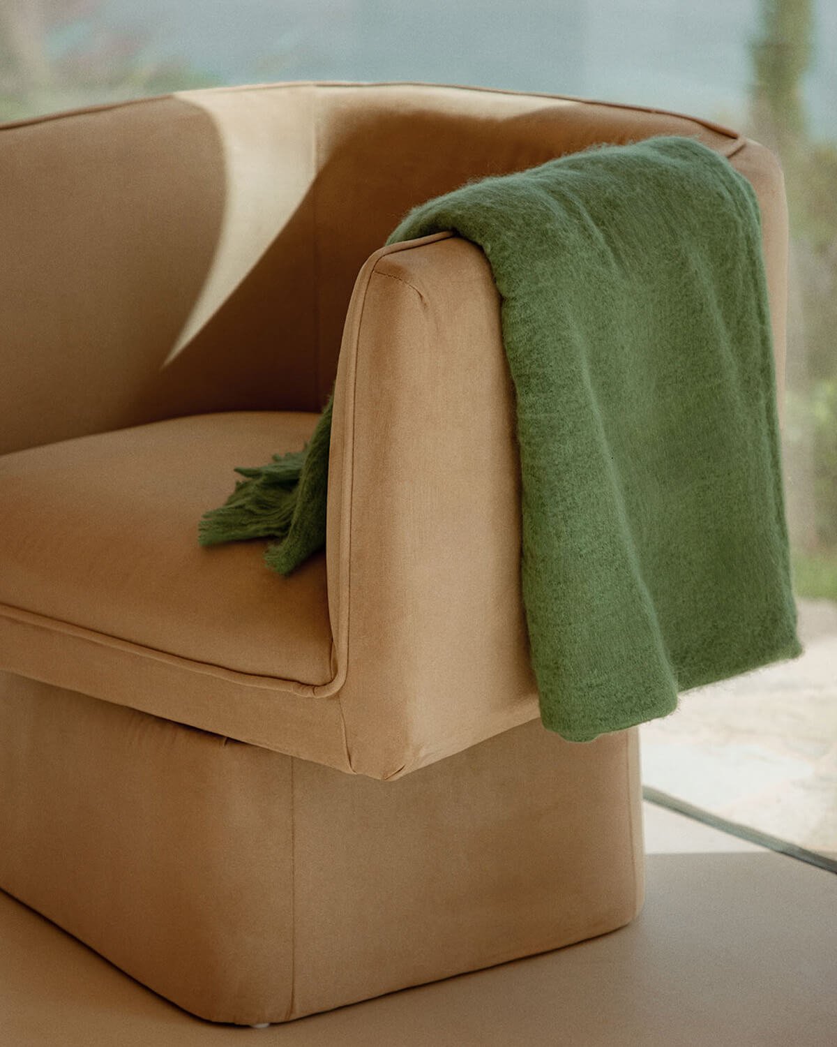 Fauteuil Pivotant en Tissu Mauren , image de la gelerie 3