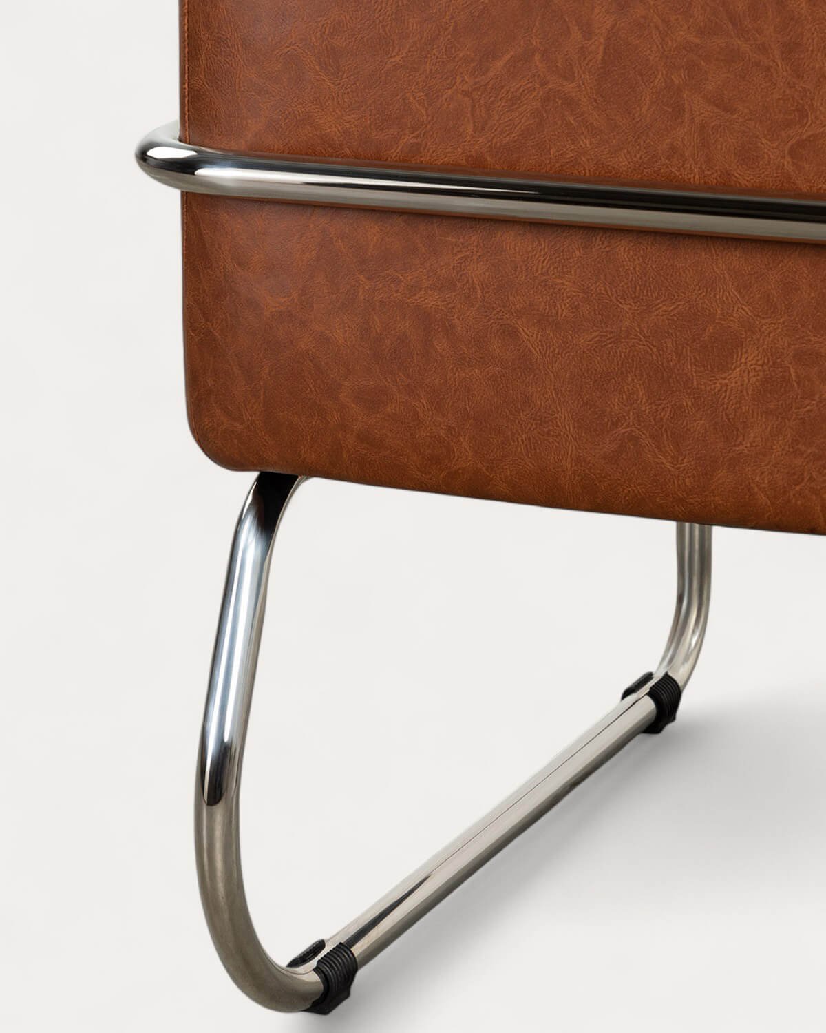 Fauteuil en Similicuir et Métal Marcellus, image de la gelerie 8