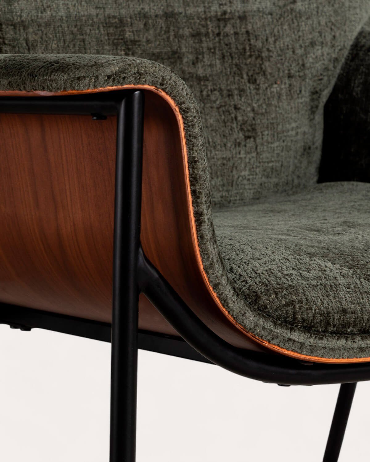 Fauteuil avec Accoudoirs en Bois et Tissu Rinu, image de la gelerie 6