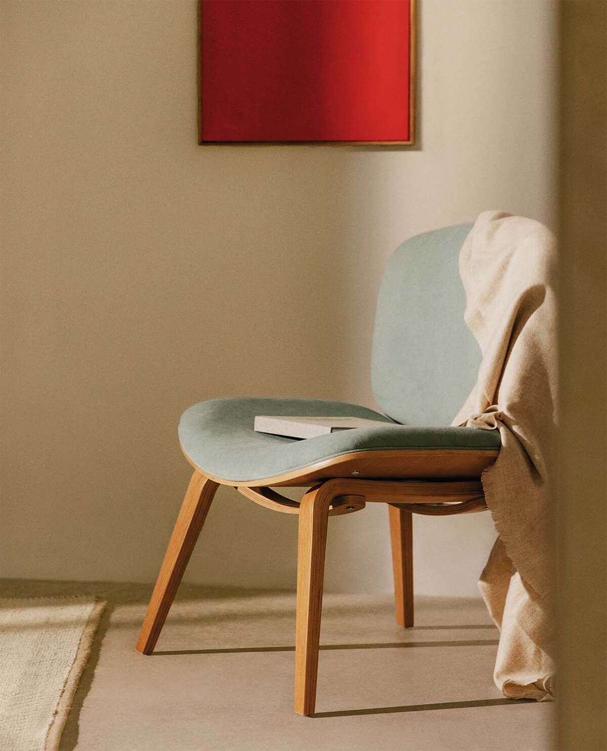 Fauteuil en Bois et Tissu Praga, image de la gelerie 2
