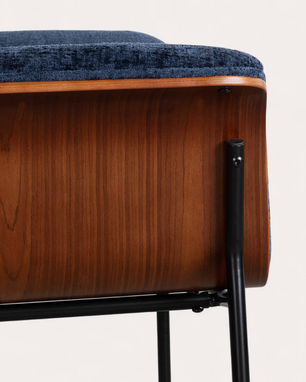 Fauteuil avec Accoudoires en Bois et Tissu Lirio, image de la gelerie 6