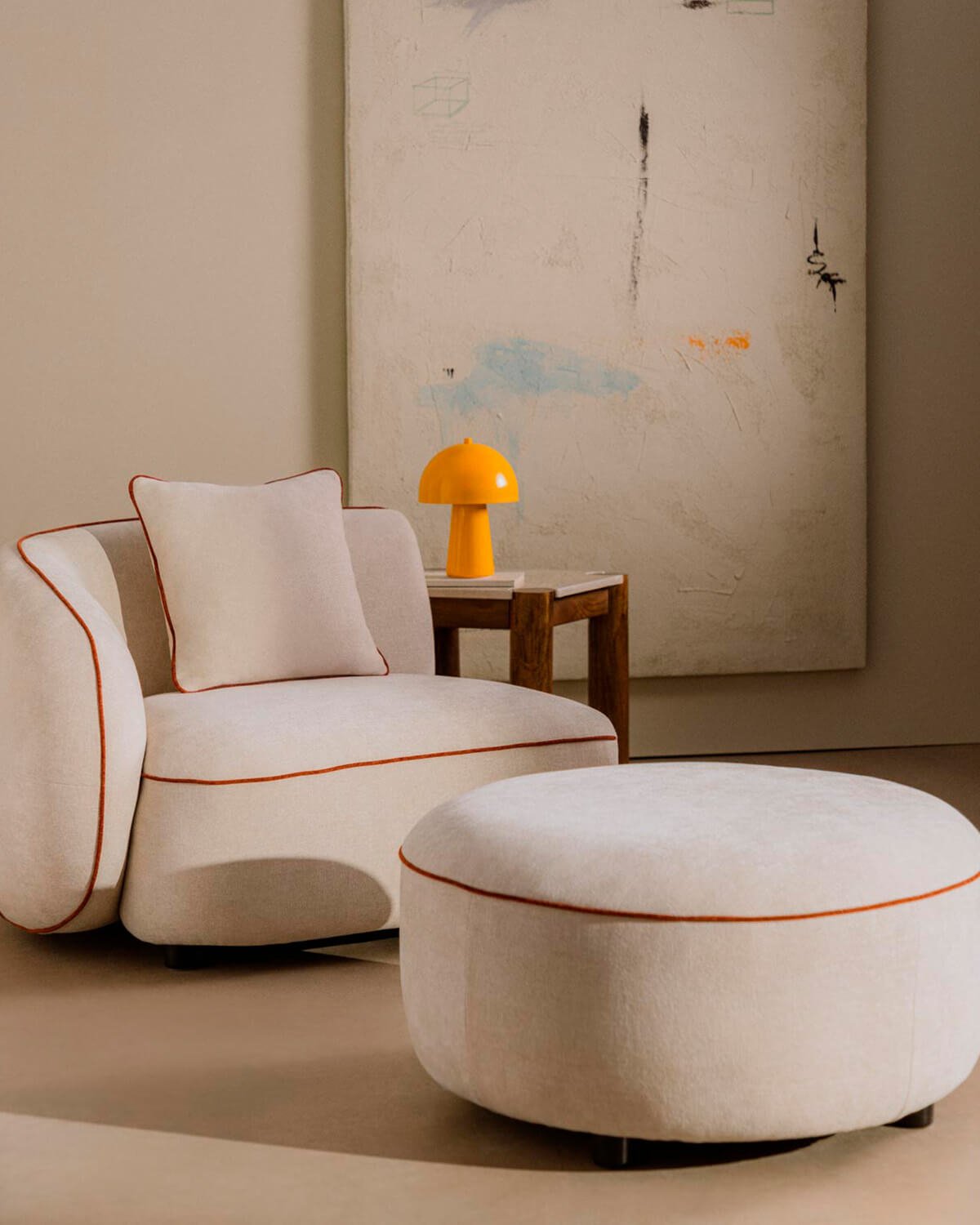 Fauteuil D'Angle avec Pouf Rond en Tissu Ilham , image de la gelerie 2