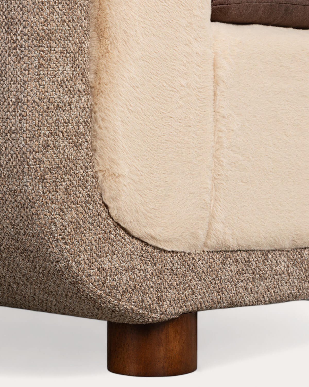 Banc en Tissu et Bois Eamon, image de la gelerie 7