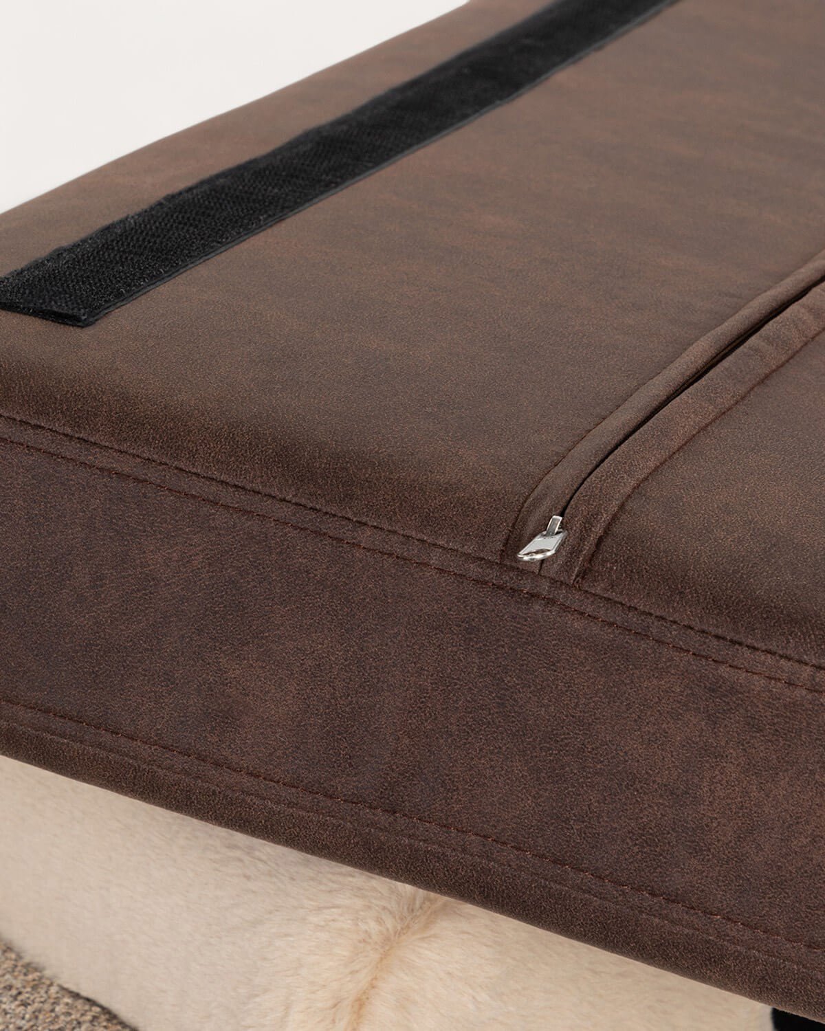 Banc en Tissu et Bois Eamon, image de la gelerie 8