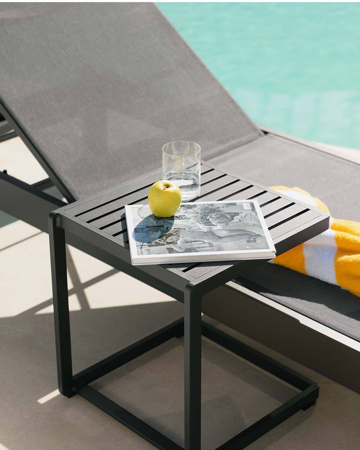 Table d'Appoint d'Extérieur en Aluminium (40x40 cm) Kreta Colours , image de la gelerie 2