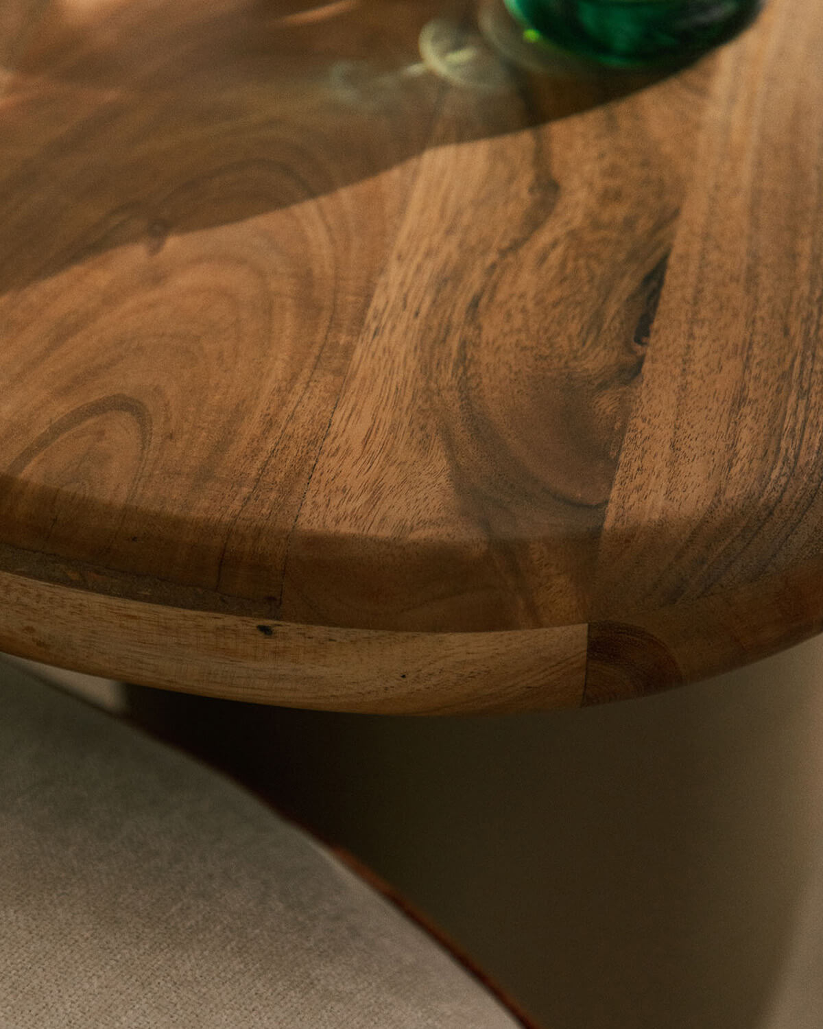 Table d'Appoint ovale en Bois d'Acacia et Métal (40,5x38 cm) Tricia, image de la gelerie 3