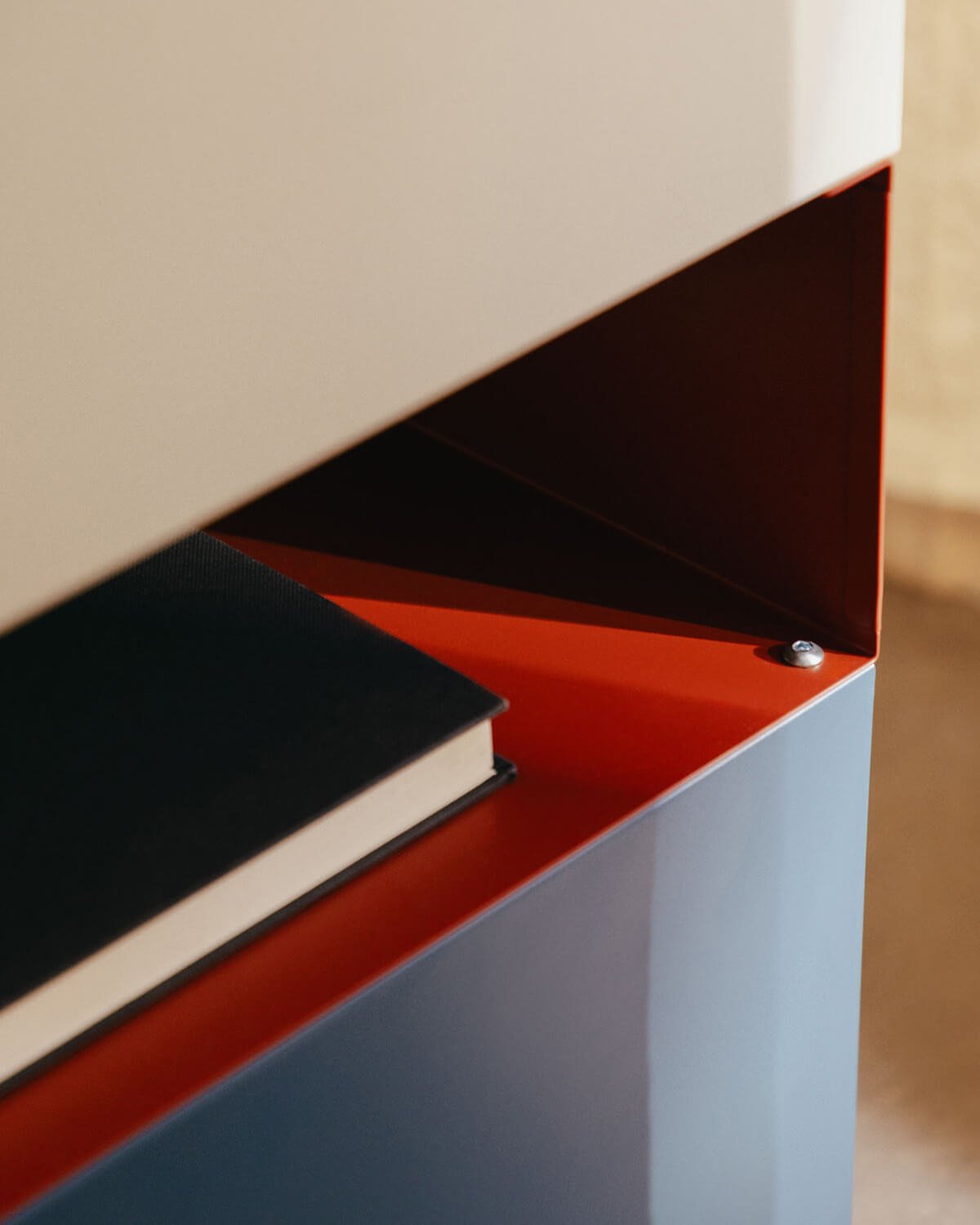 Table d'Appoint avec Roulettes et Rangement en Métal (40x40 cm) Aron, image de la gelerie 3