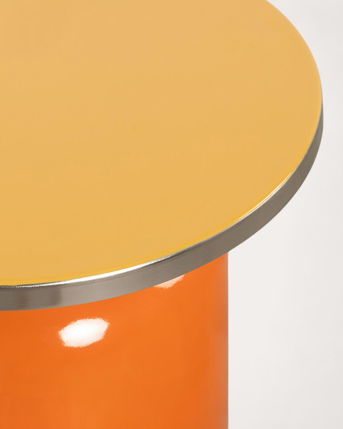 Table d'Appoint Ronde en Métal (Ø44,5 cm) kati, image de la gelerie 4