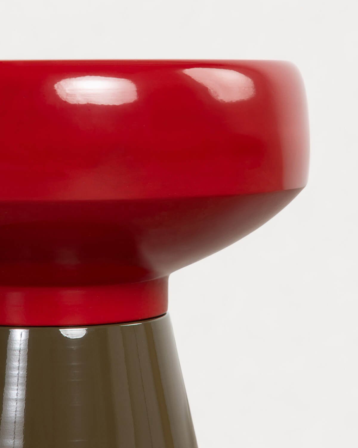 Table d'Appoint Ronde en Métal (Ø38 cm) Cloak, image de la gelerie 4