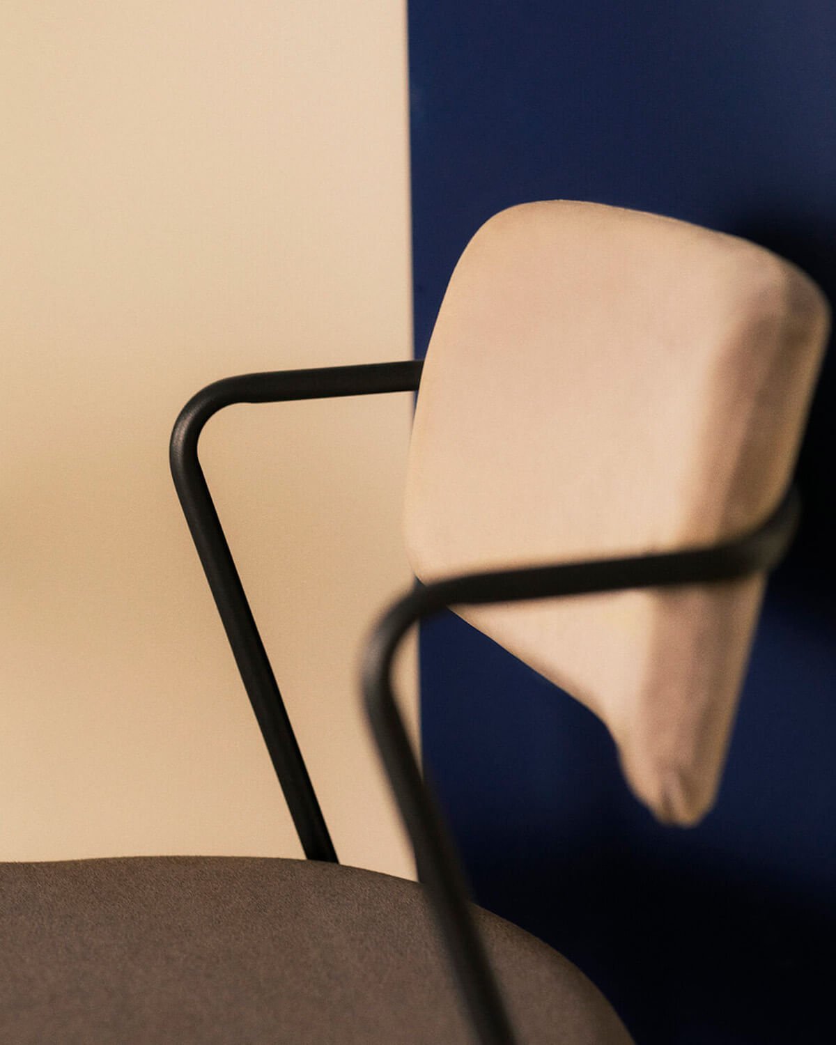 Chaise de Salle à Manger en Velours et Tissu Irun, image de la gelerie 3