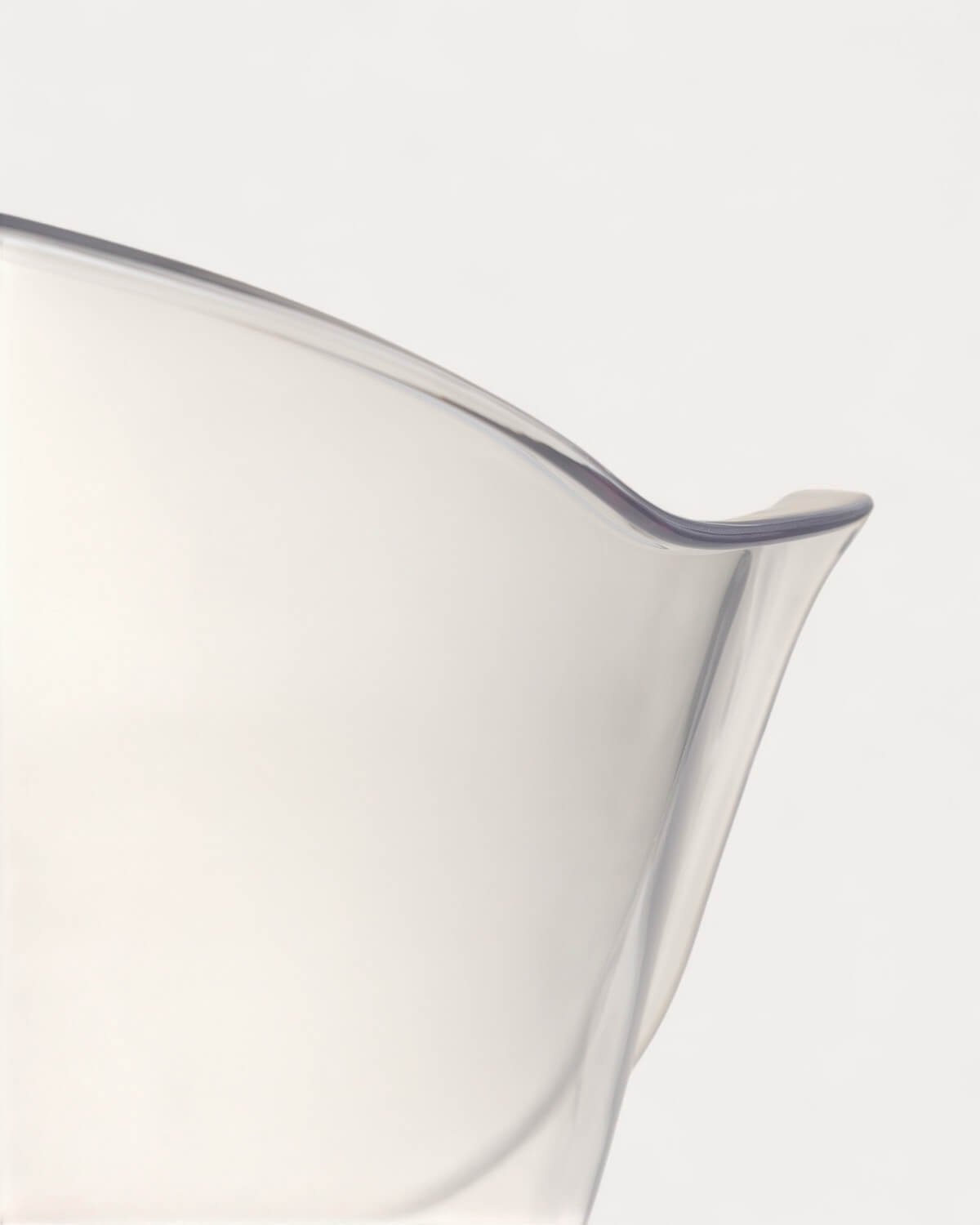 Chaise de Salle à Manger en Polycarbonate Pinhes, image de la gelerie 6