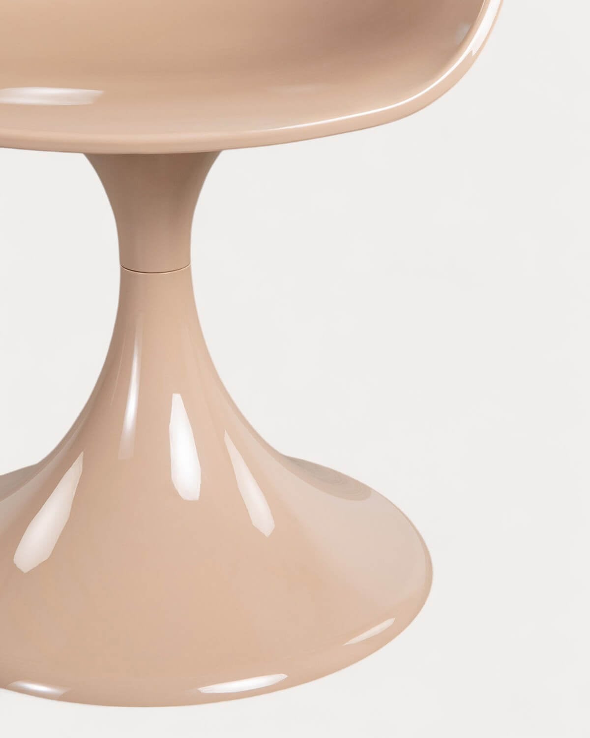 Chaise de Salle à Manger en Polycarbonate Pinhes, image de la gelerie 8