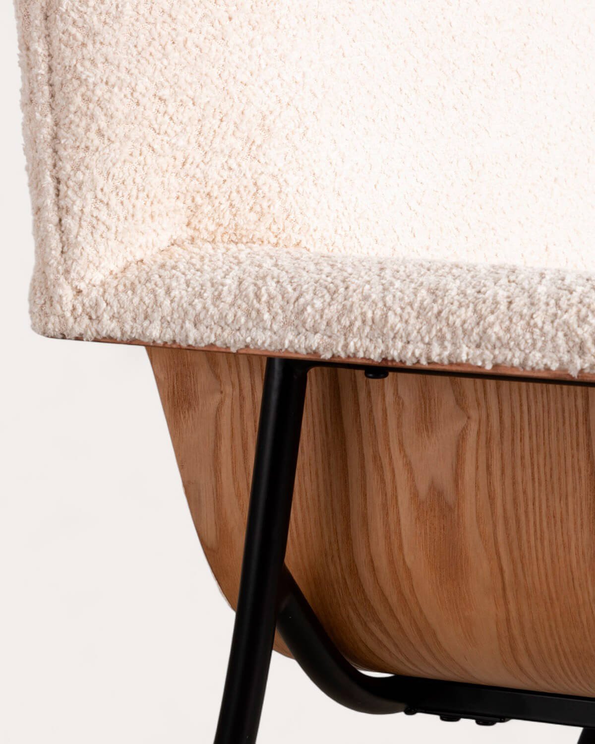 Pack de 2 Fauteuils avec Accoudoirs en Bois et Tissu Rinu, image de la gelerie 8