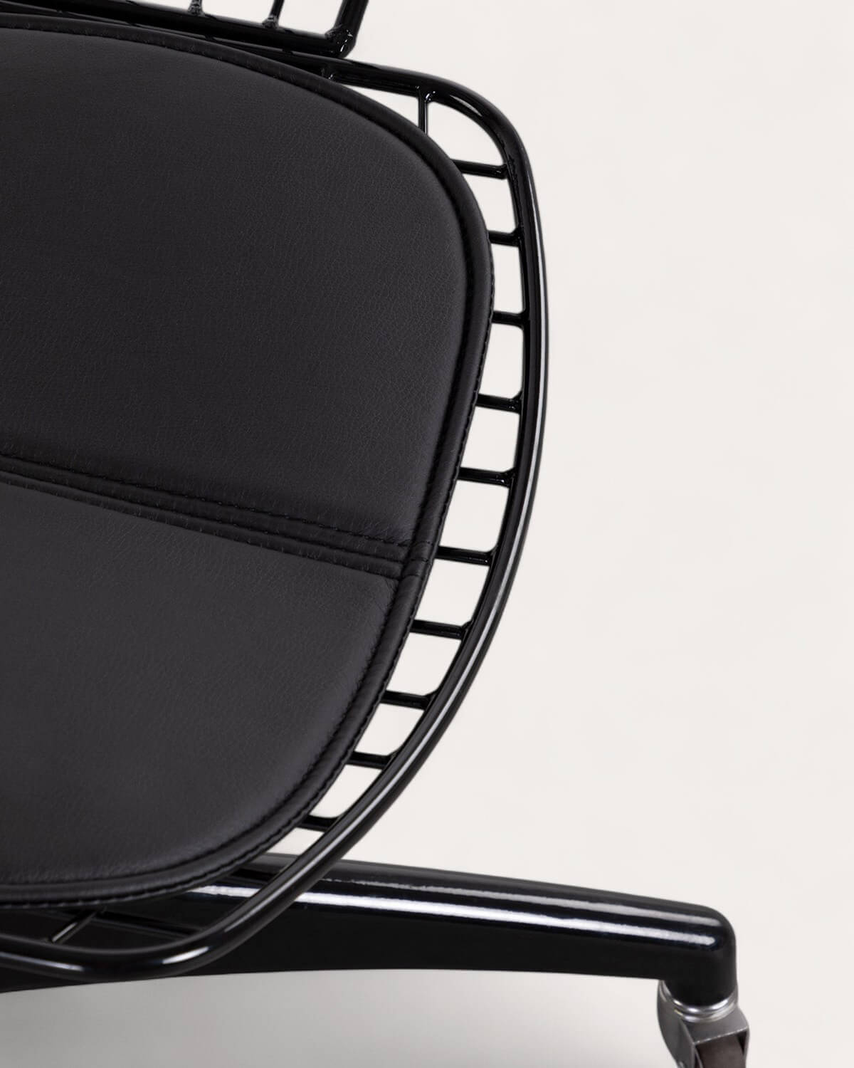 Chaise de Bureau Vintage en Métal à Dossier Bas Aras, image de la gelerie 5