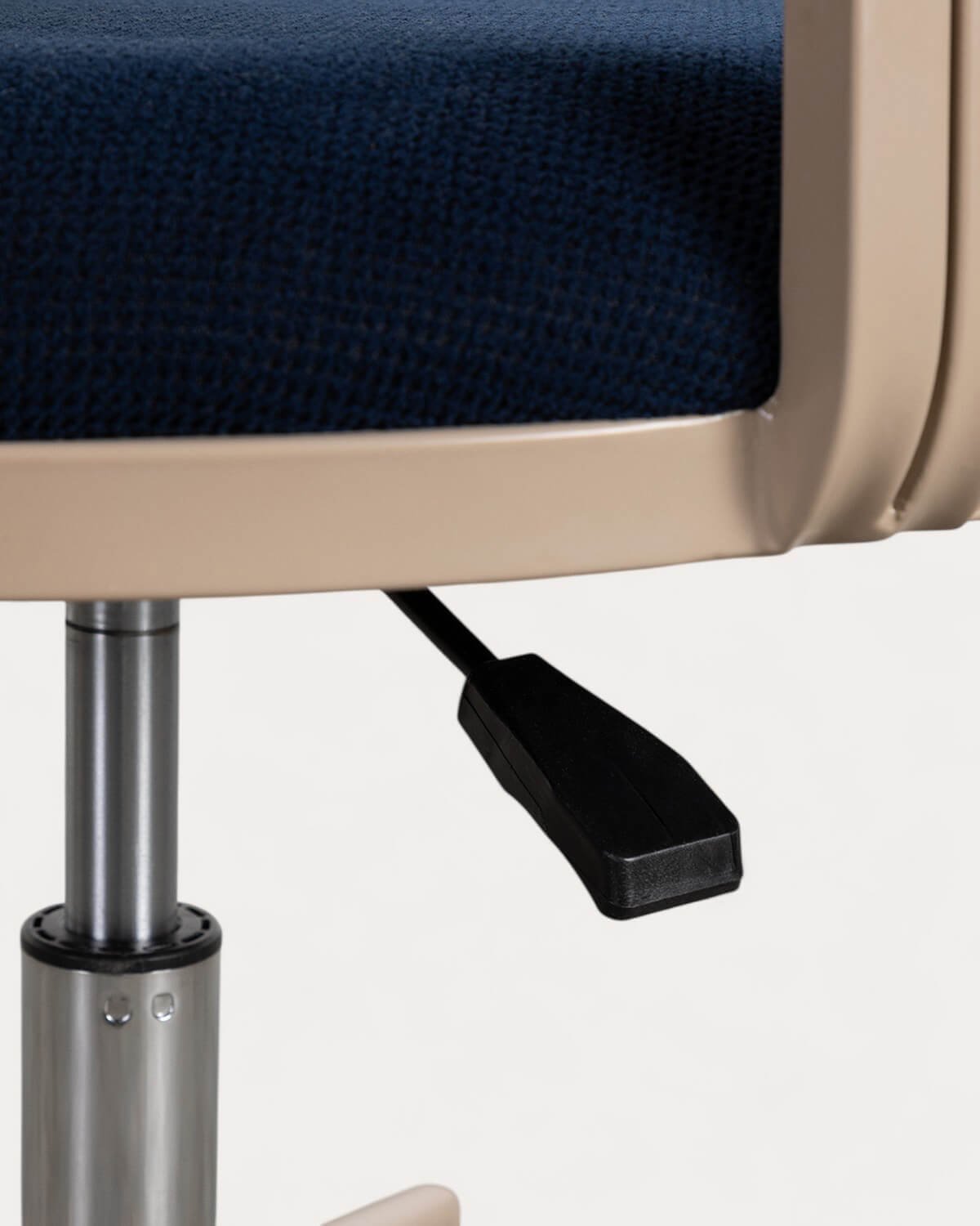 Chaise de Bureau Réglable en Métal et Tissu Aixa, image de la gelerie 6