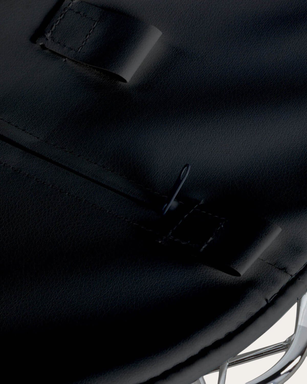 Chaise de Salle à Manger en Métal à Dossier Haut Aras , image de la gelerie 7