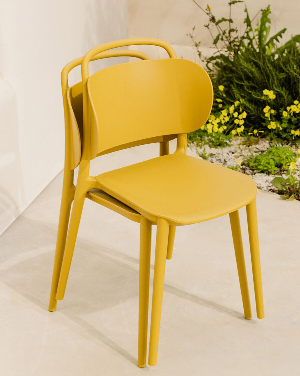 Pack 4 Chaises d'Extérieur en Polypropylène Kole, image de la gelerie 3