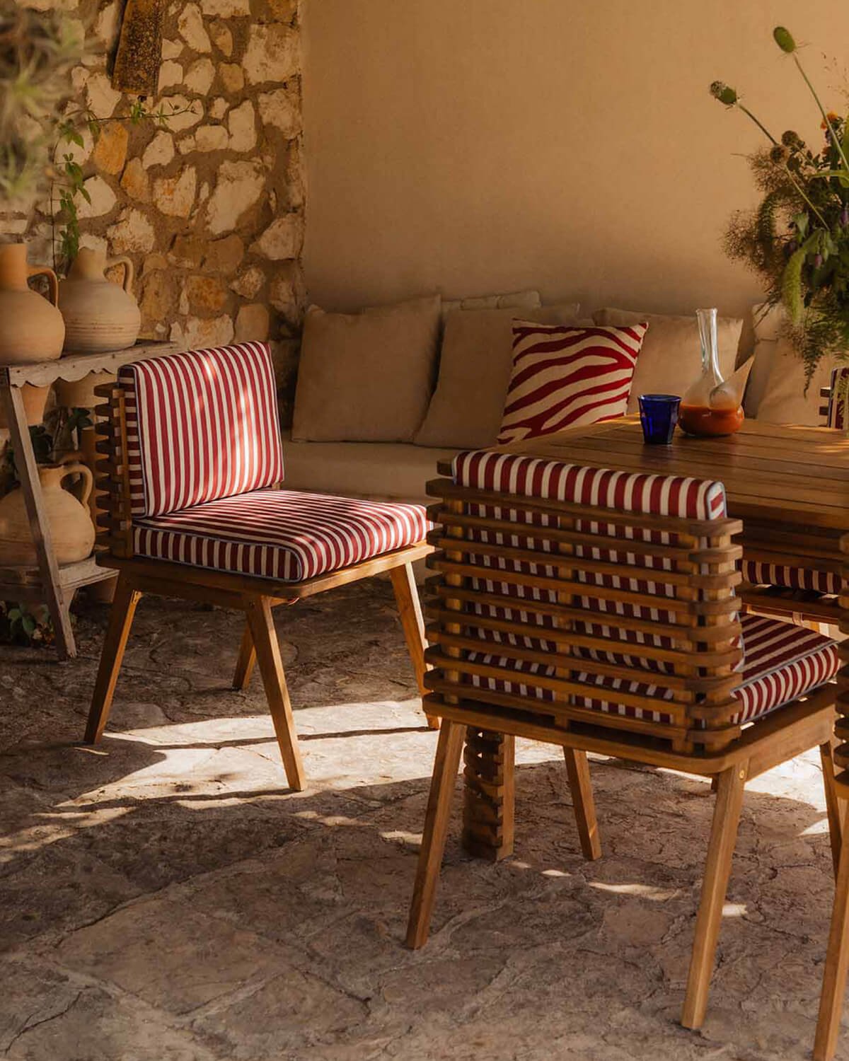 Chaise d'Extérieur en Bois d'Acacia avec Coussins en Tissu Hazan, image de la gelerie 2