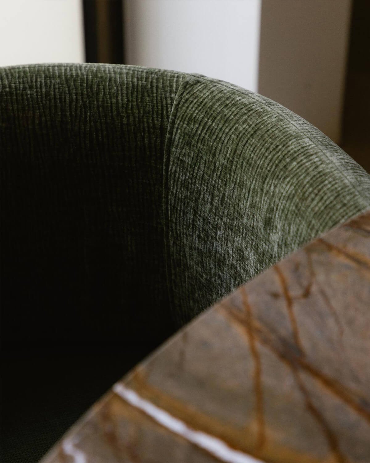 Chaise de Salle à Manger en Tissu et Métal Hades, image de la gelerie 3