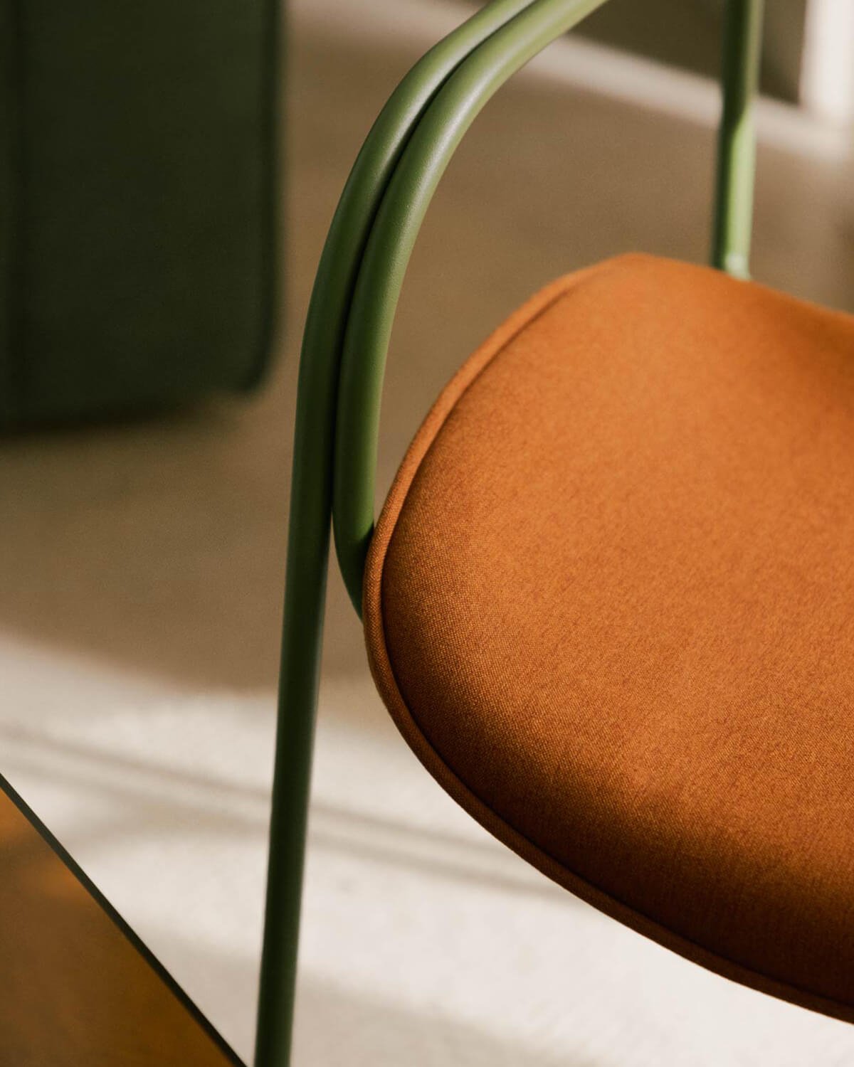 Pack de 2 Chaises de Salle à Manger avec Accoudoirs en Velours et Tissu Ilan, image de la gelerie 3