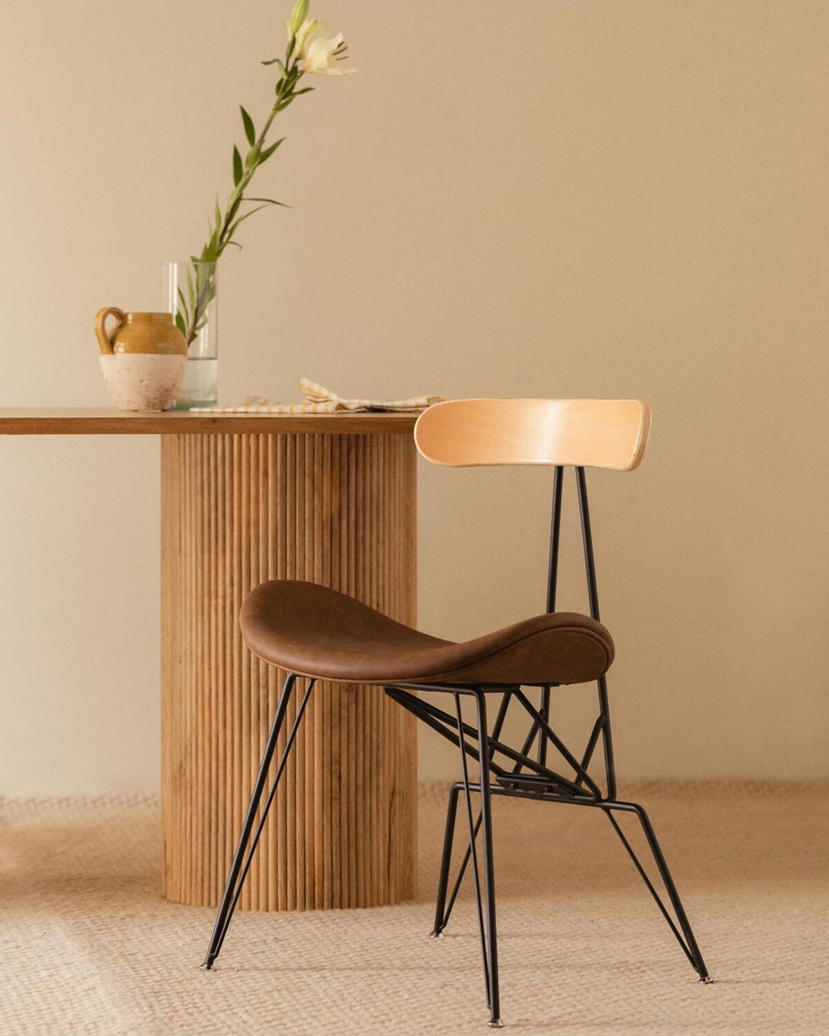 Chaise de Salle à Manger en Bois et Similicuir Brunela, image de la gelerie 2