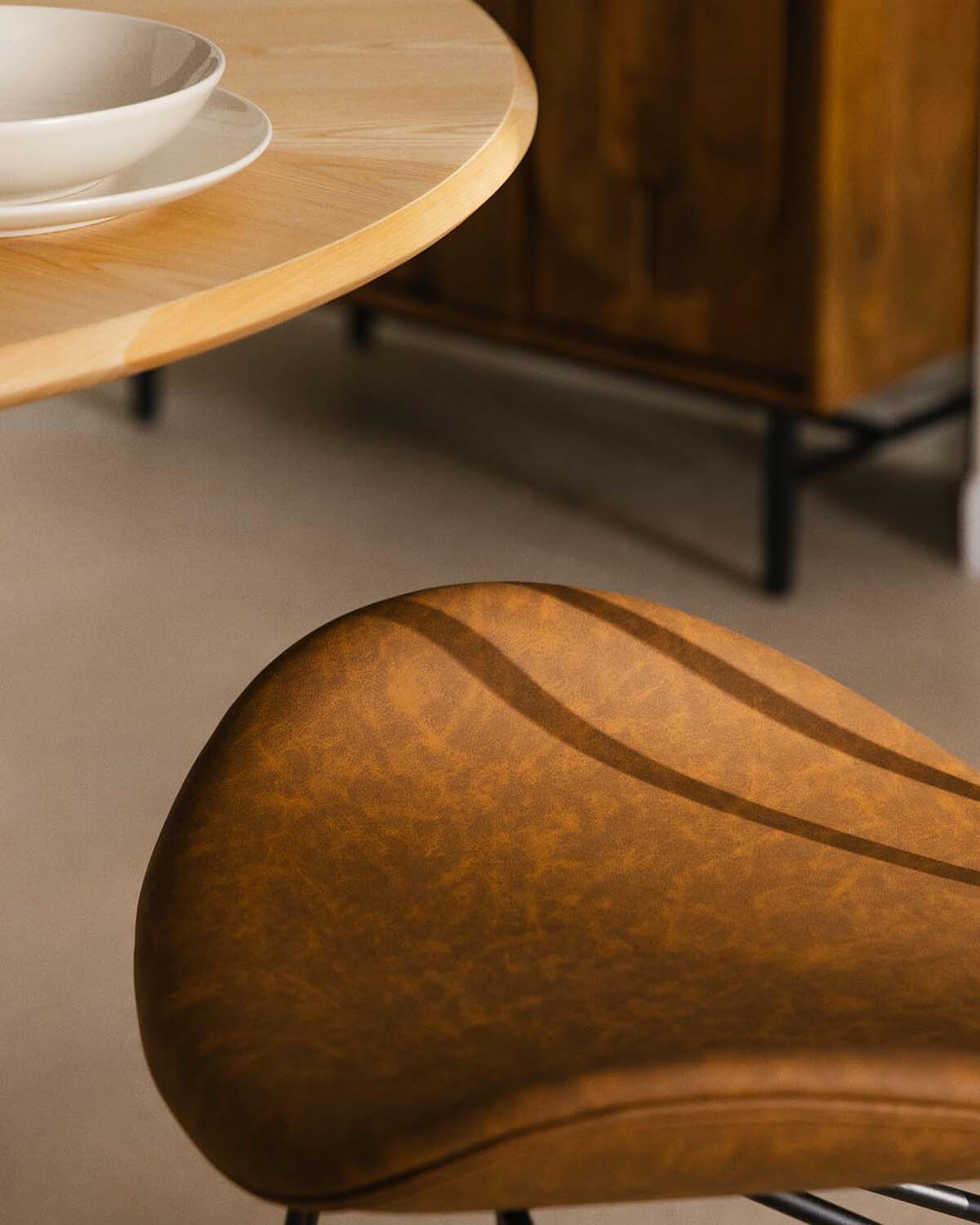 Pack 2 Chaises de Salle à Manger en Simili Cuir et Bois Brunela, image de la gelerie 3