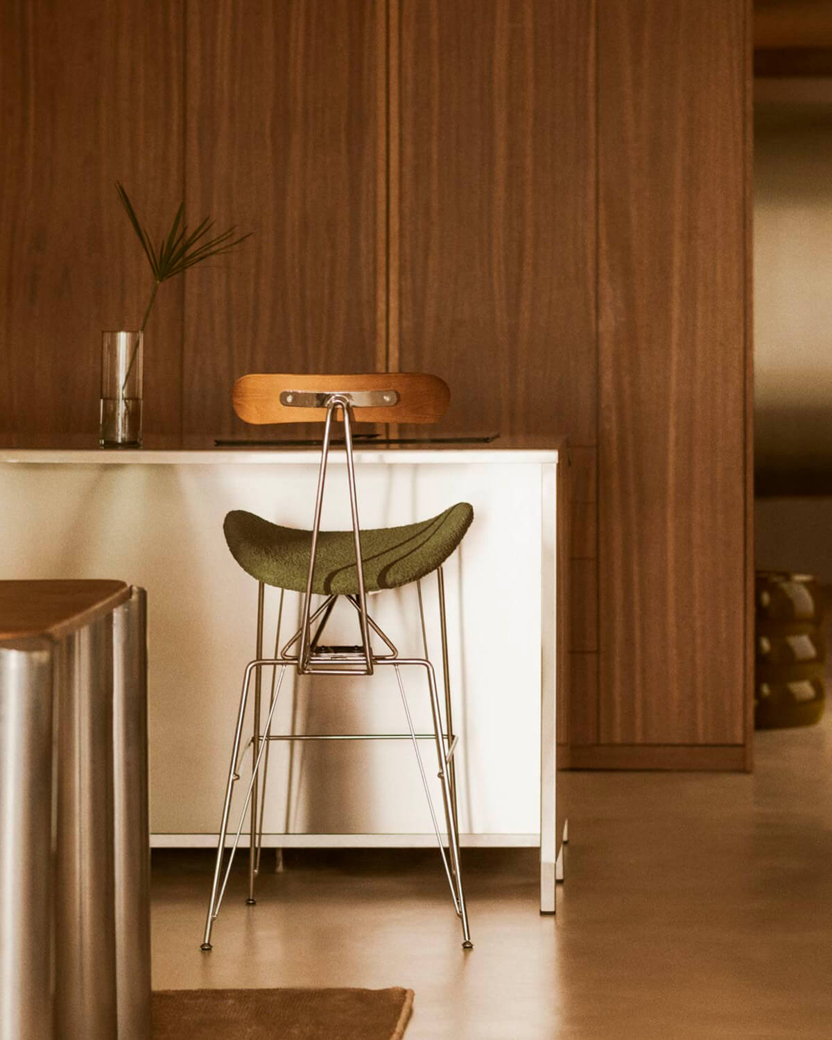 Pack 2 Tabourets Hauts en Bois et Tissu (76,5 cm) Brunela
, image de la gelerie 2