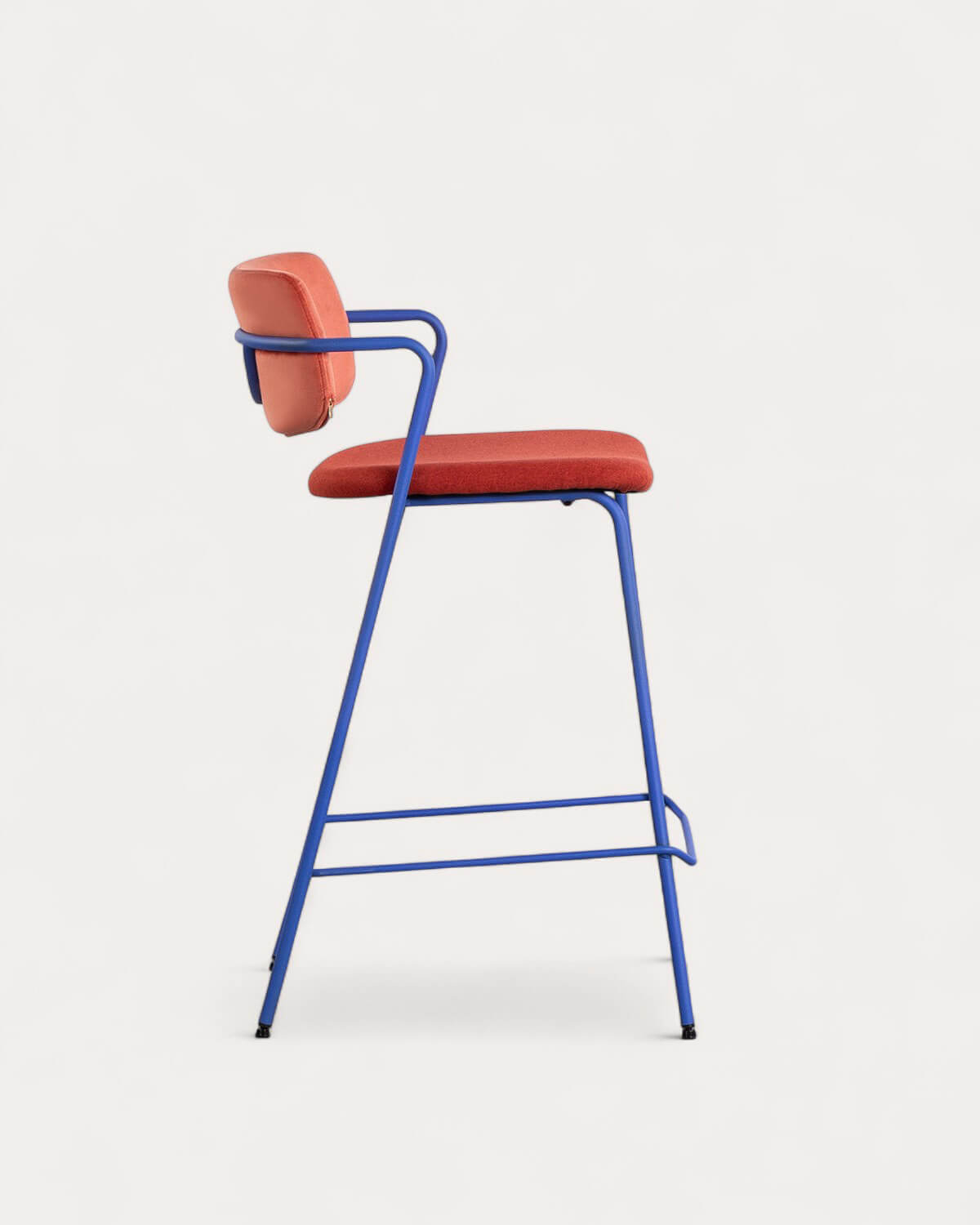 Pack 2 Tabourets Hauts en Velours et Tissu (65 cm) Irun, image de la gelerie 5