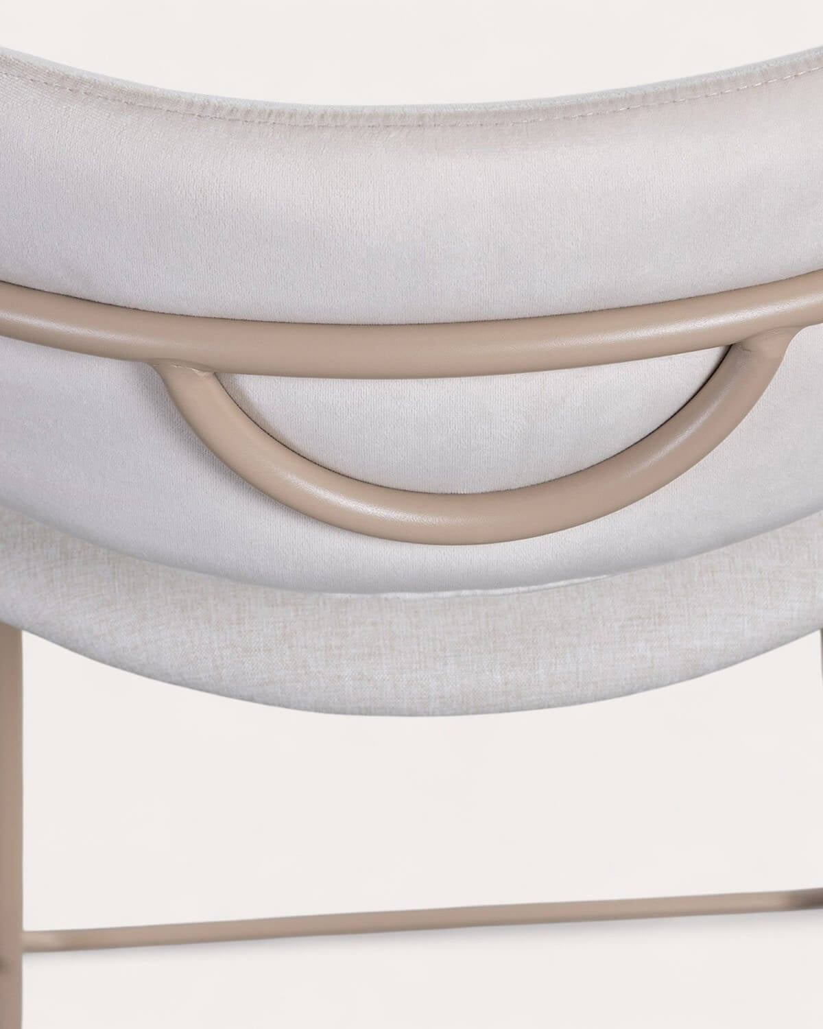 Pack 4 Tabourets Hauts en Velours et Tissu (65 cm) Irun, image de la gelerie 4