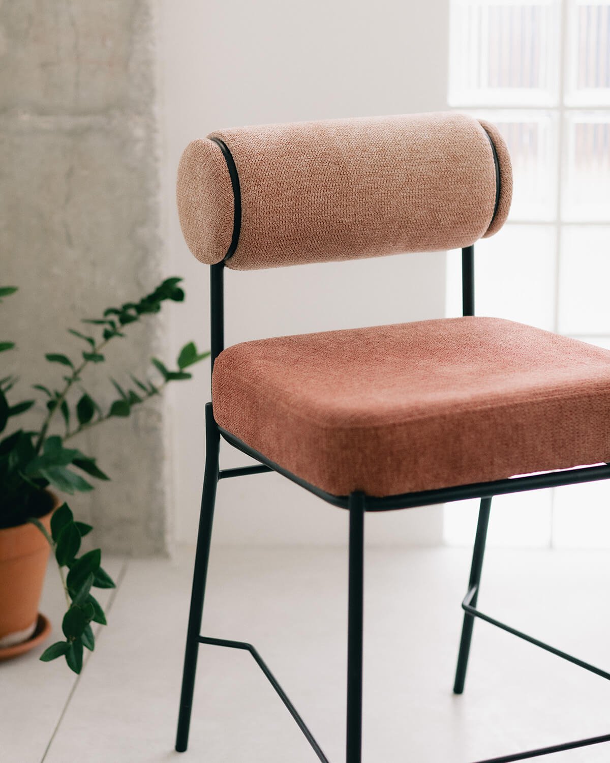 Tabouret Haut en Tissu et Métal (64,5 cm) Elin, image de la gelerie 3