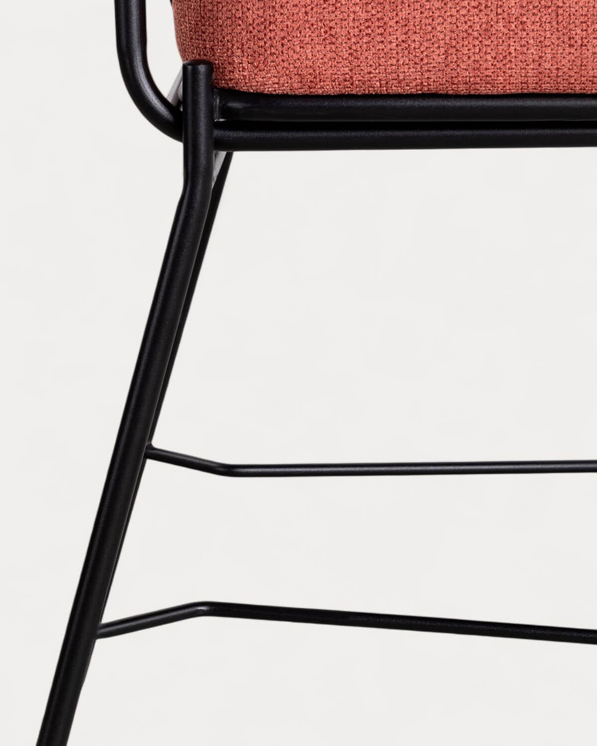Tabouret de bar 65 cm en tissu et métal Elin, image de la gelerie 8