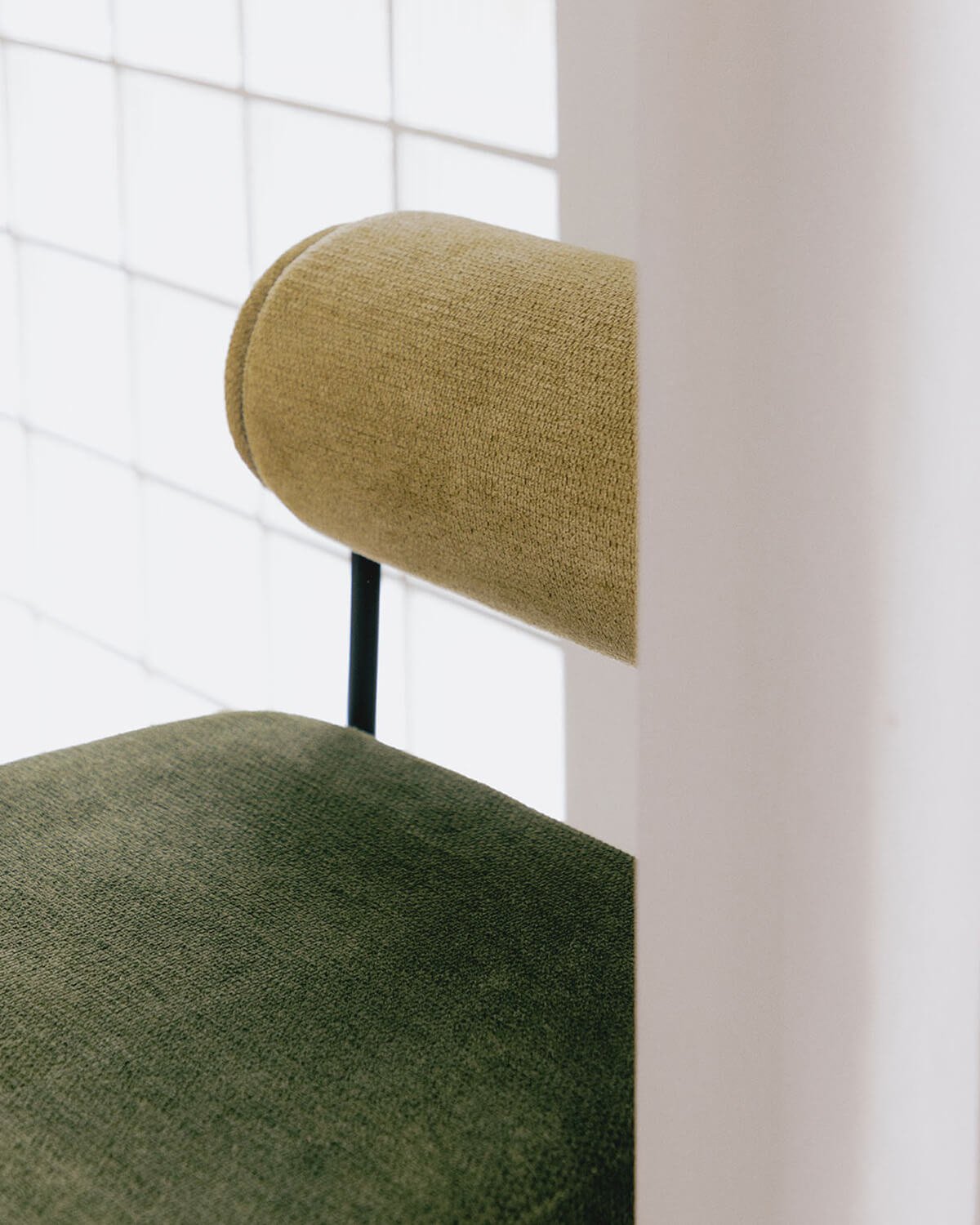 Tabouret Haut en Tissu et Métal (64,5 cm) Elin, image de la gelerie 3