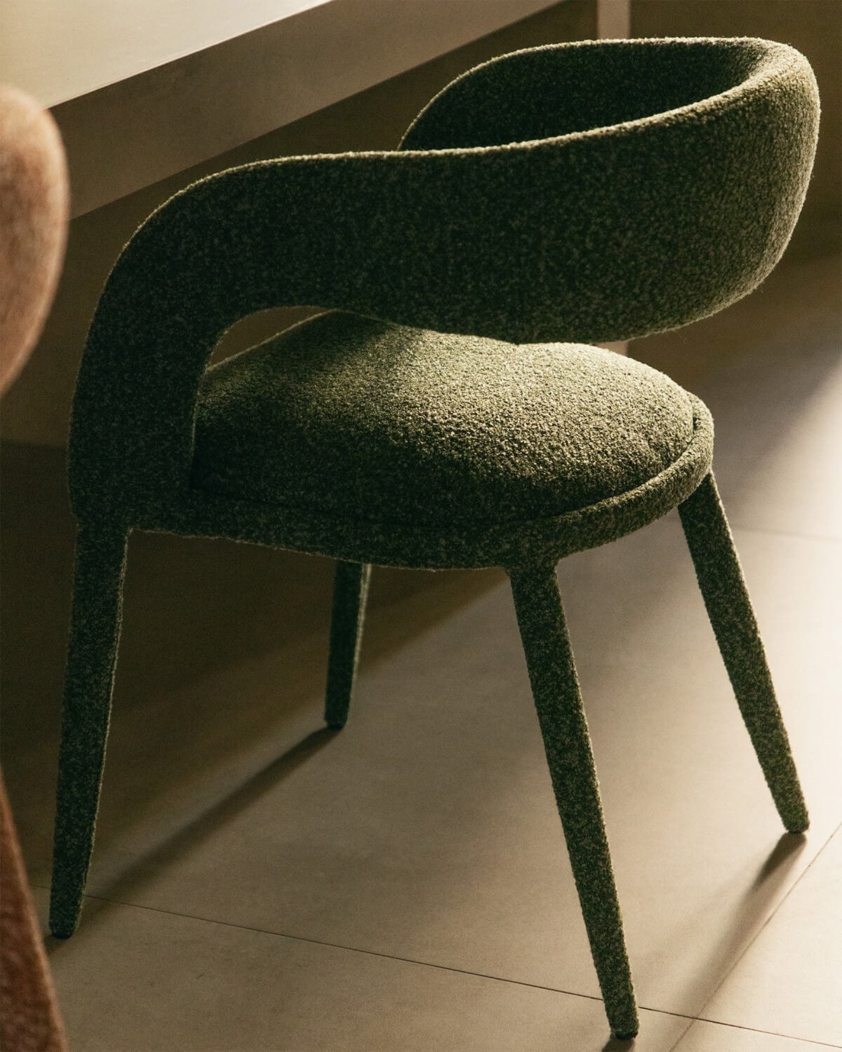 Pack 4 Chaises de Salle à Manger en Tissu et Métal Ewen, image de la gelerie 3