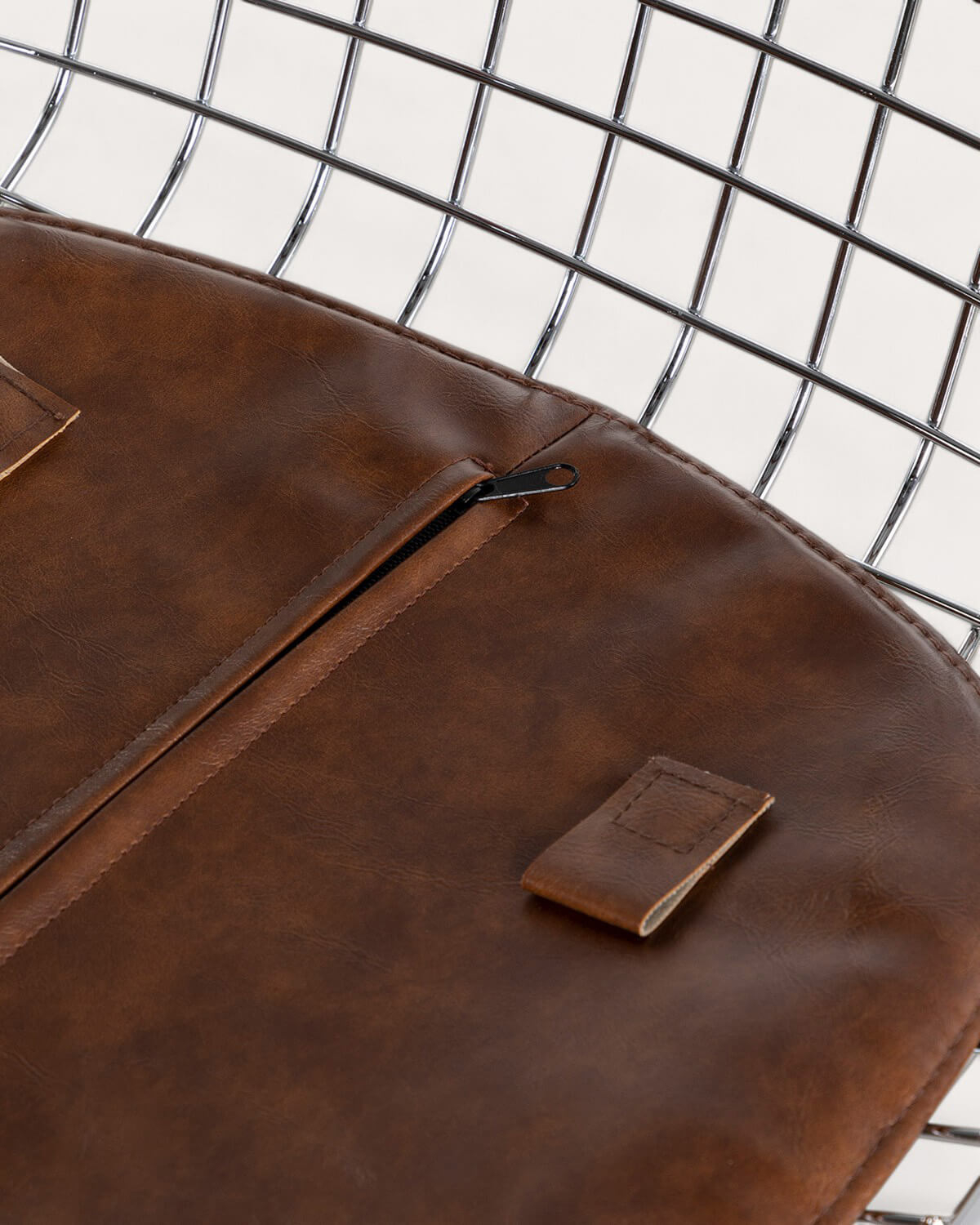 Pack de 4 Tabourets Hauts en Acier (66 cm) Dossier Bas Aras, image de la gelerie 6