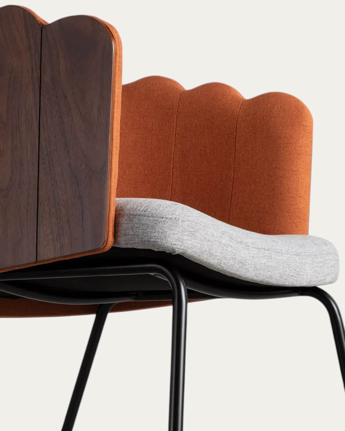 Chaise de Salle à manger en Bois et Tissu Rene, image de la gelerie 6