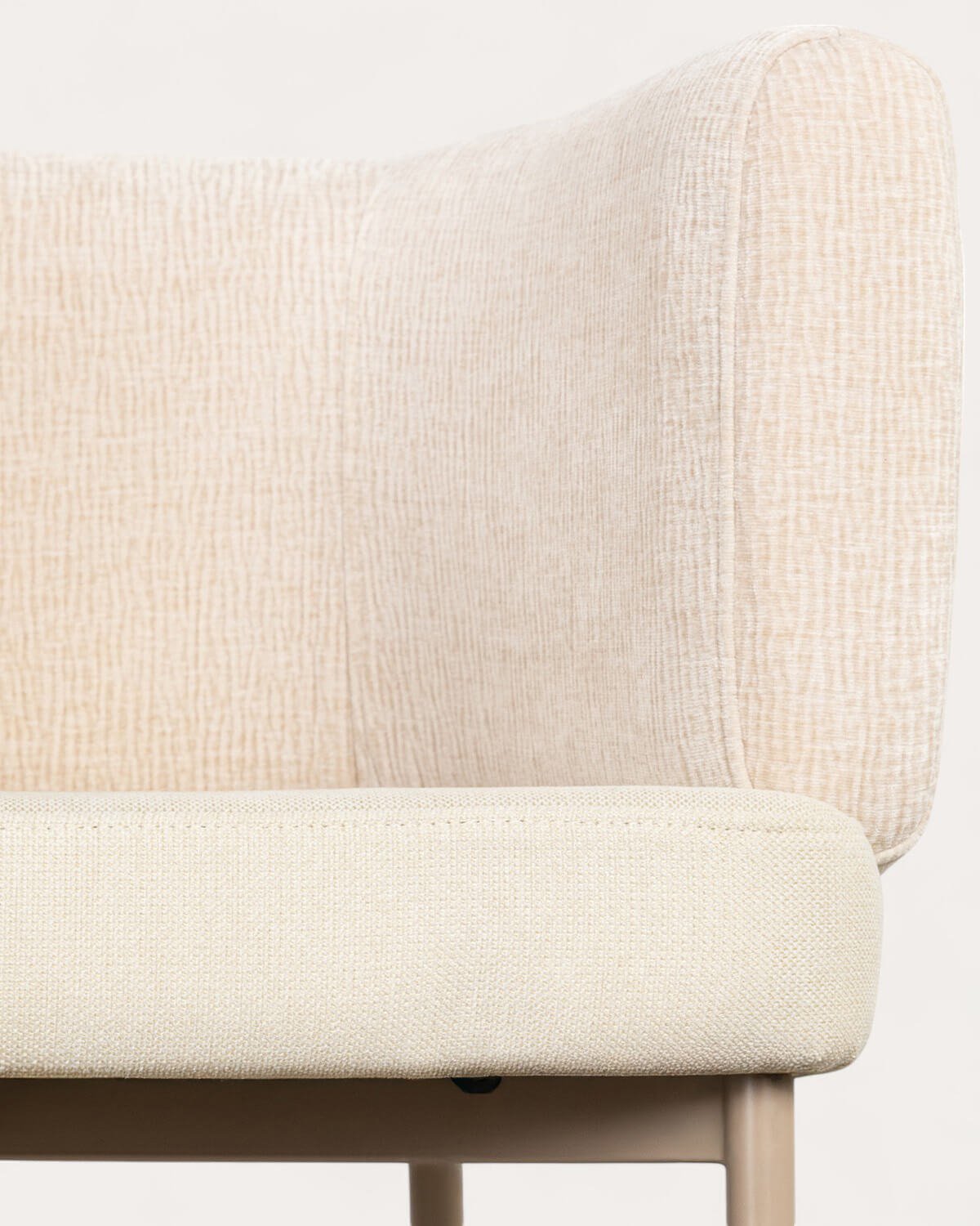 Pack 4 Tabourets Hauts en Tissu et Métal (64 cm) Hades Soft, image de la gelerie 4