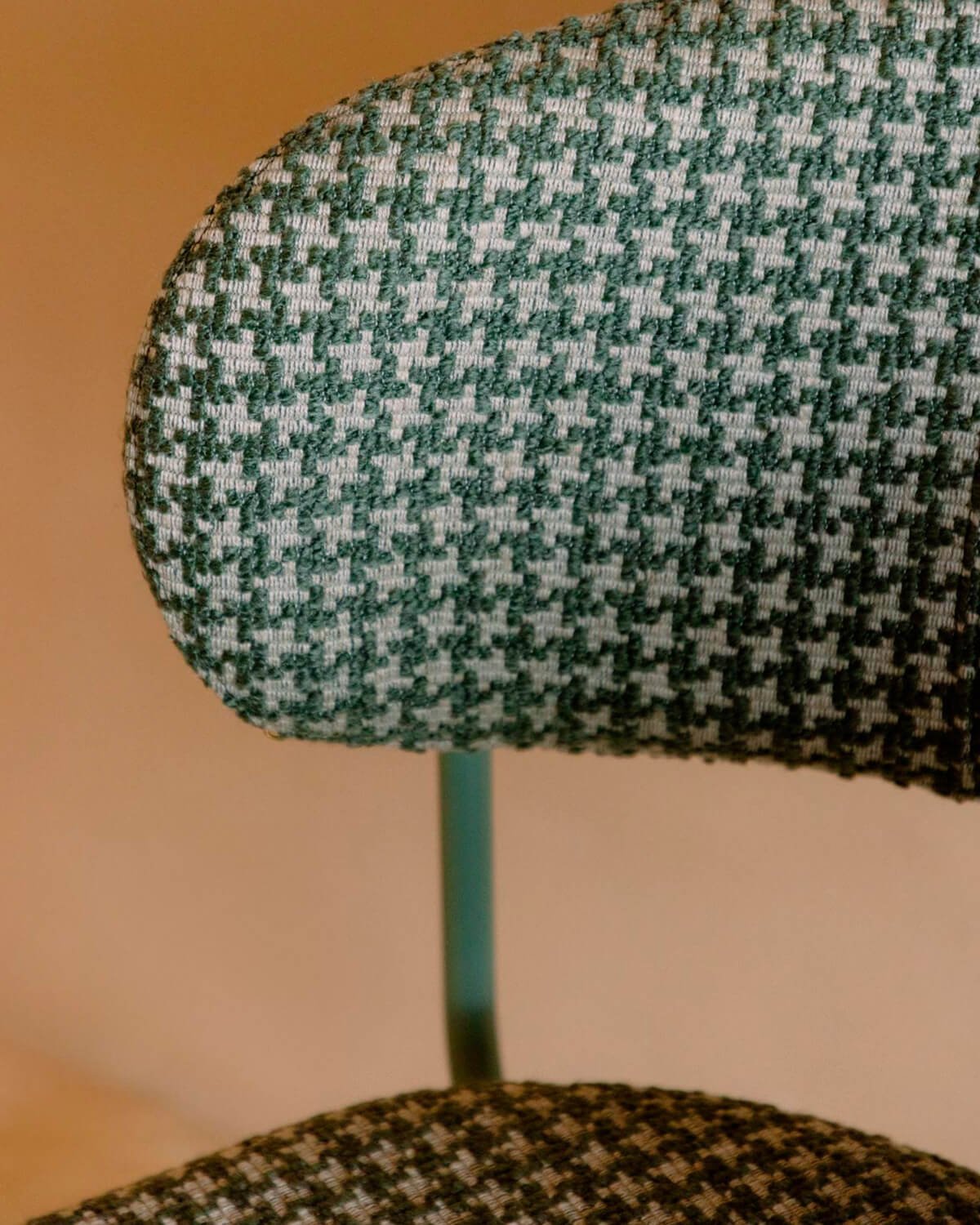 Chaise de Salle à Manger en Métal et Tissu avec Imprimé Bonse, image de la gelerie 3