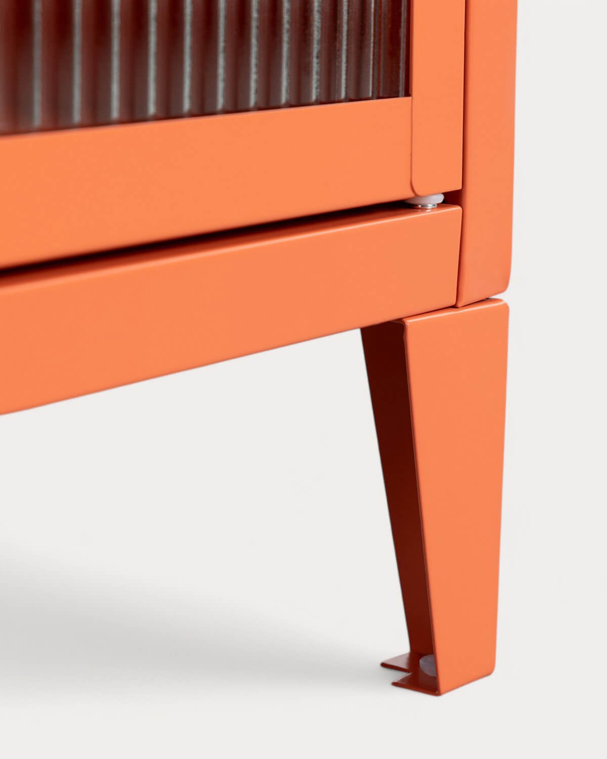 Buffet Vitrine Avec 1 Porte 137x38 cm en Acier Laminé et Verre Soan, image de la gelerie 5