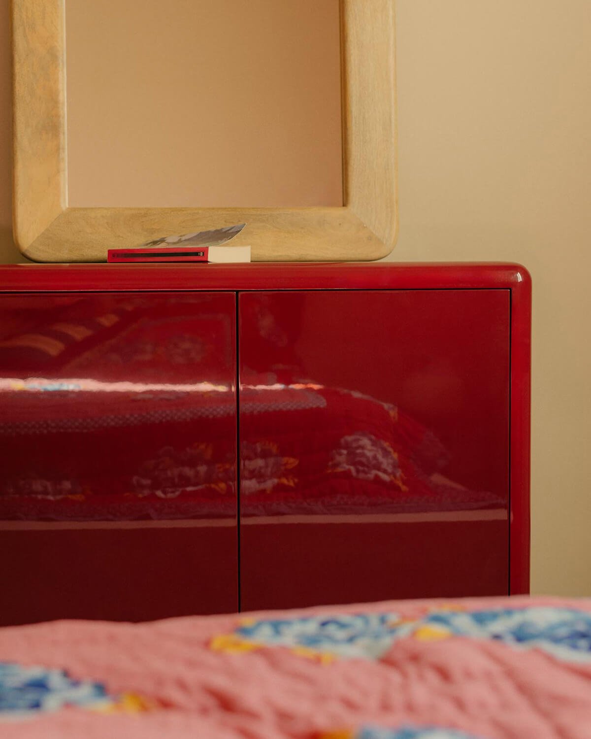 Buffet Bas avec 2 Portes en Bois et Métal Candela Colours, image de la gelerie 3